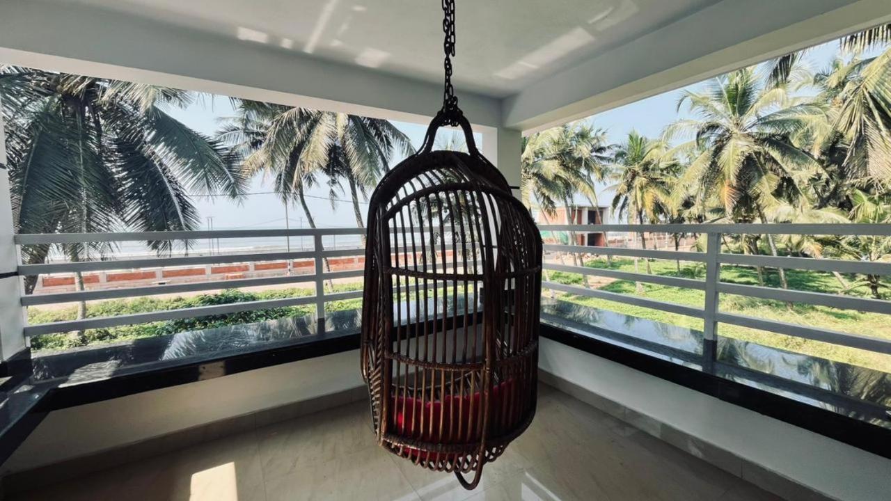 Corniche Beach Resort Mulappilangād エクステリア 写真